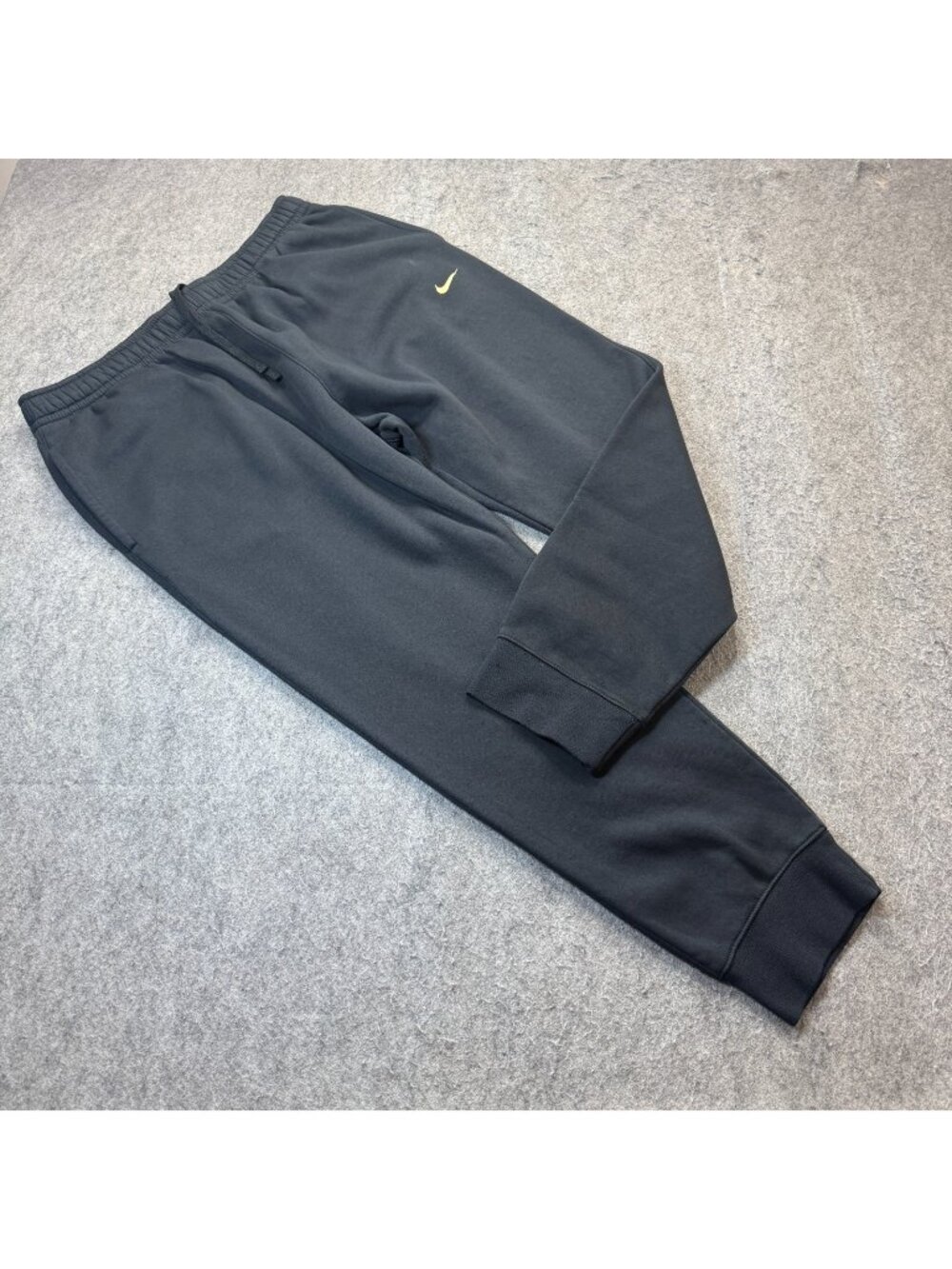 Nike Jogger Men 2XL XXL Black Fleece Tapered Sweatpants ZZ1616 29"